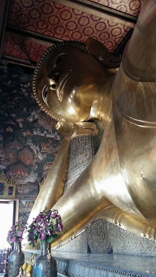 Wat Phra Jetubon - posąg leżącego Buddy